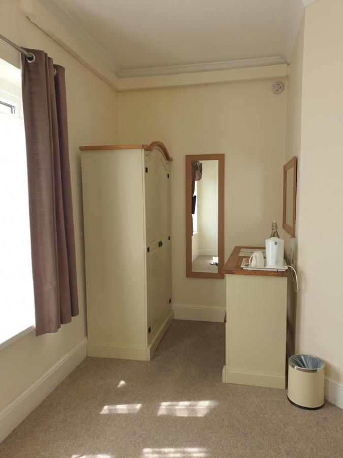 Crofton Guest House Уэймут Экстерьер фото