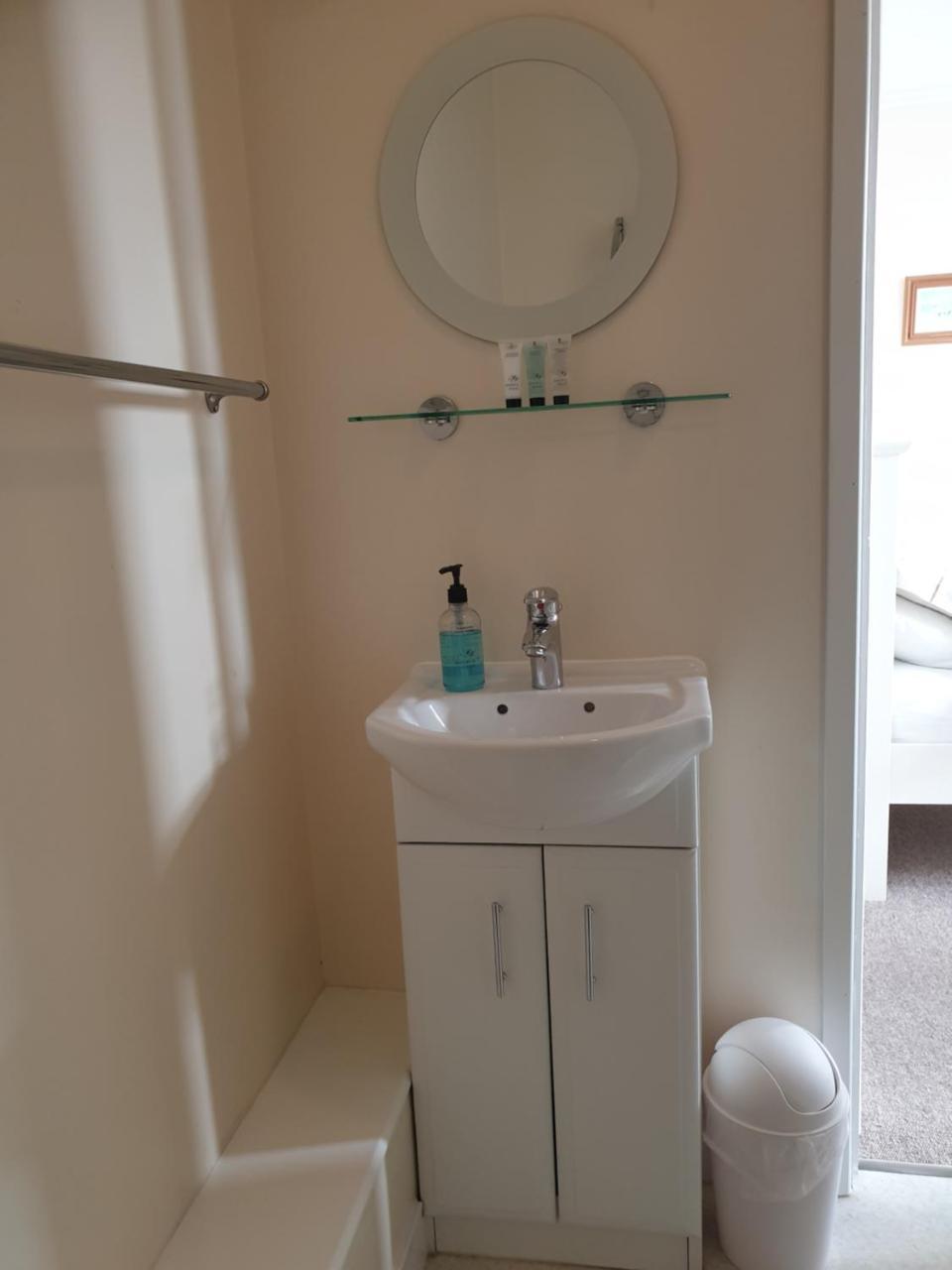 Crofton Guest House Уэймут Экстерьер фото